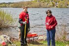 Betty Athanasoulas and Peter Fuller volunteered to help on BUs Global Day of Service during Spy Pond Park ‘s spring cleanup